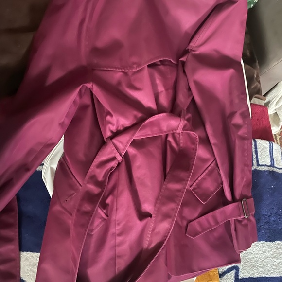 Maroon/Burgundy Coach Trench Coat (knee length) - Picture 2 of 7